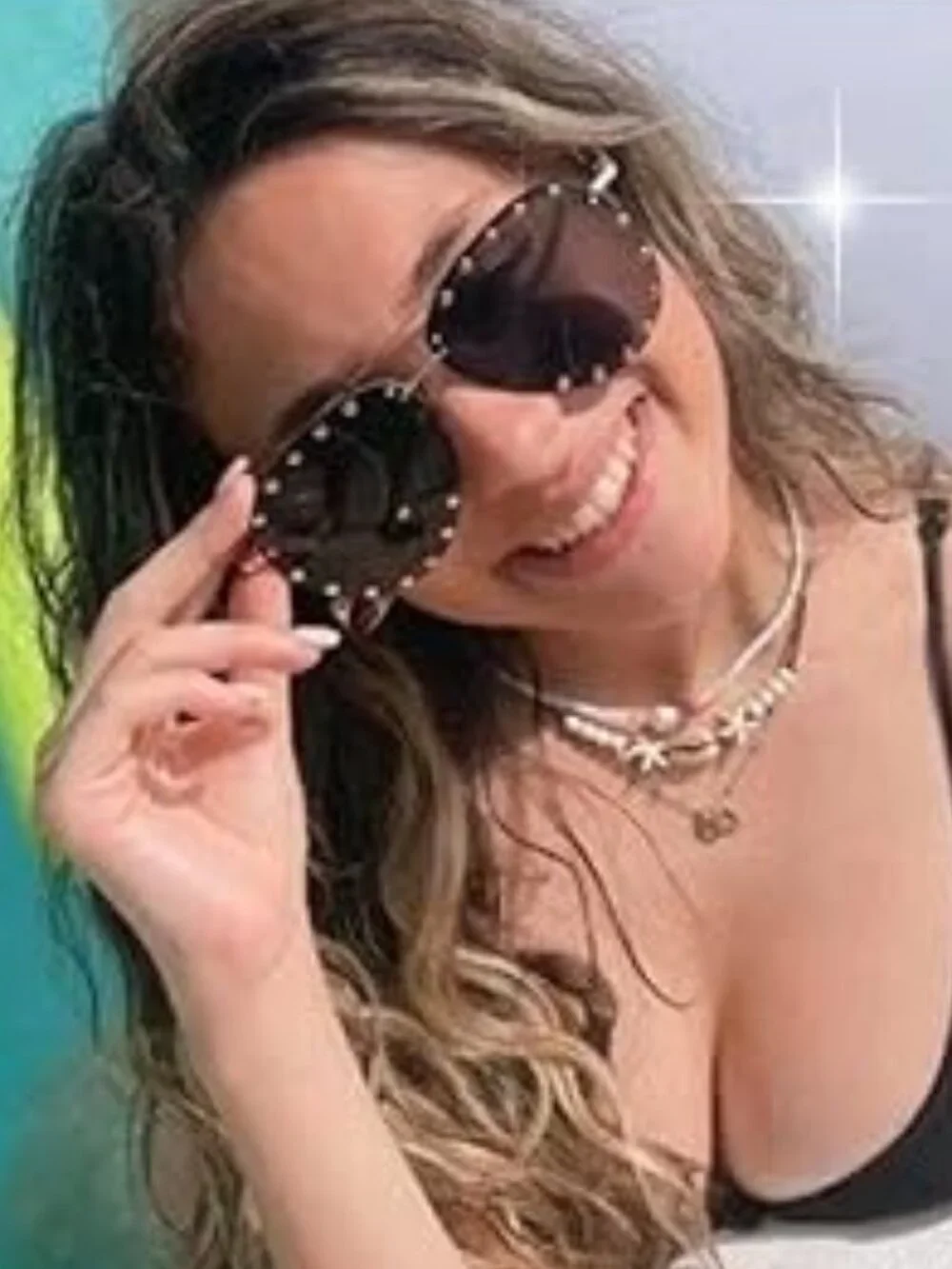 Studded Gold Lines Sunglasses